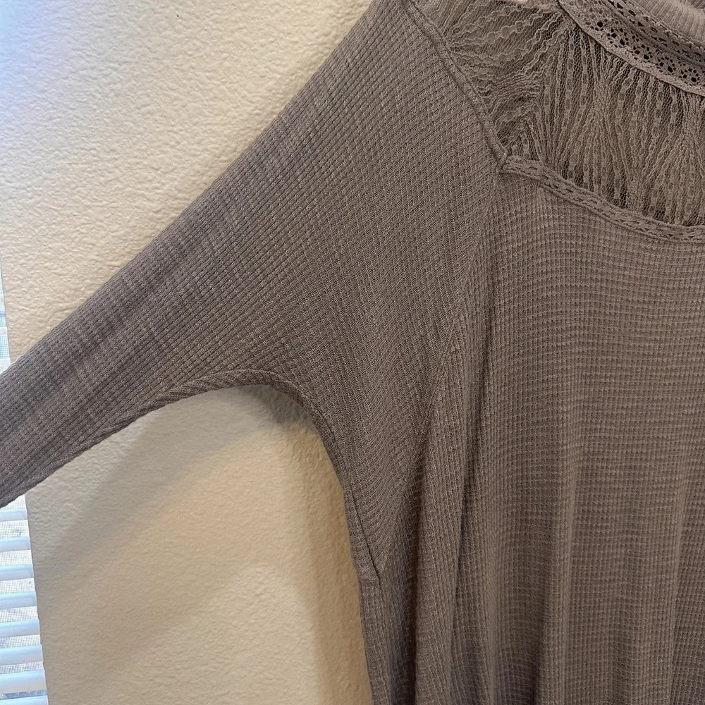 Free People Spring Valley Thermal Top Taupe Lace Waffle Knit S Boho Casual Comfy